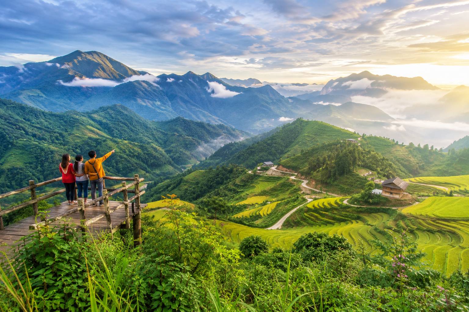 Tận hưởng thiên nhiên và phong cảnh để chuyến du lịch tháng 8 trọn vẹn 