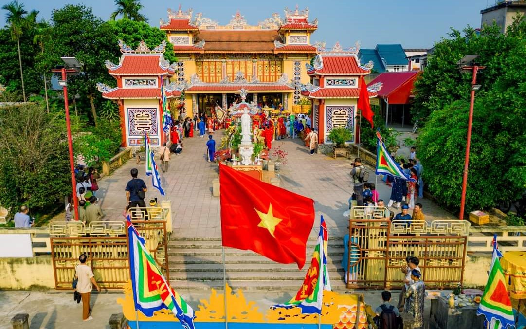 Lễ hội Điện Huệ Nam đậm đà văn hóa truyền thống dân tộc